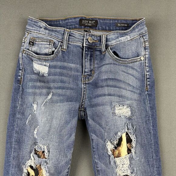 Judy Blue Jeans Womens 3 26 Medium Wash Animal Print Patch Skinny Fit Distressed - Picture 2 of 16